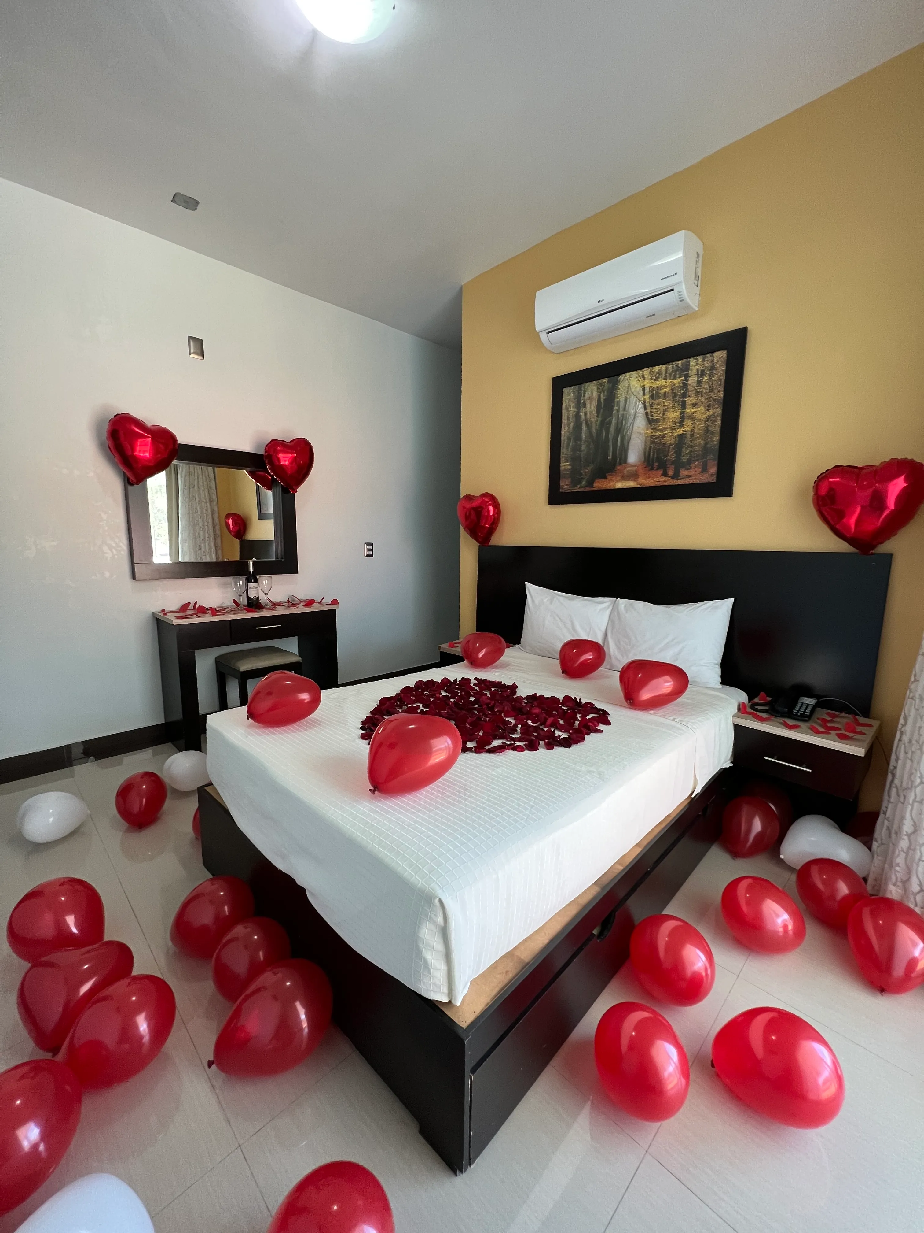 OFERTAS_ROMANTICA.TITULO_OFERTA_SHORT